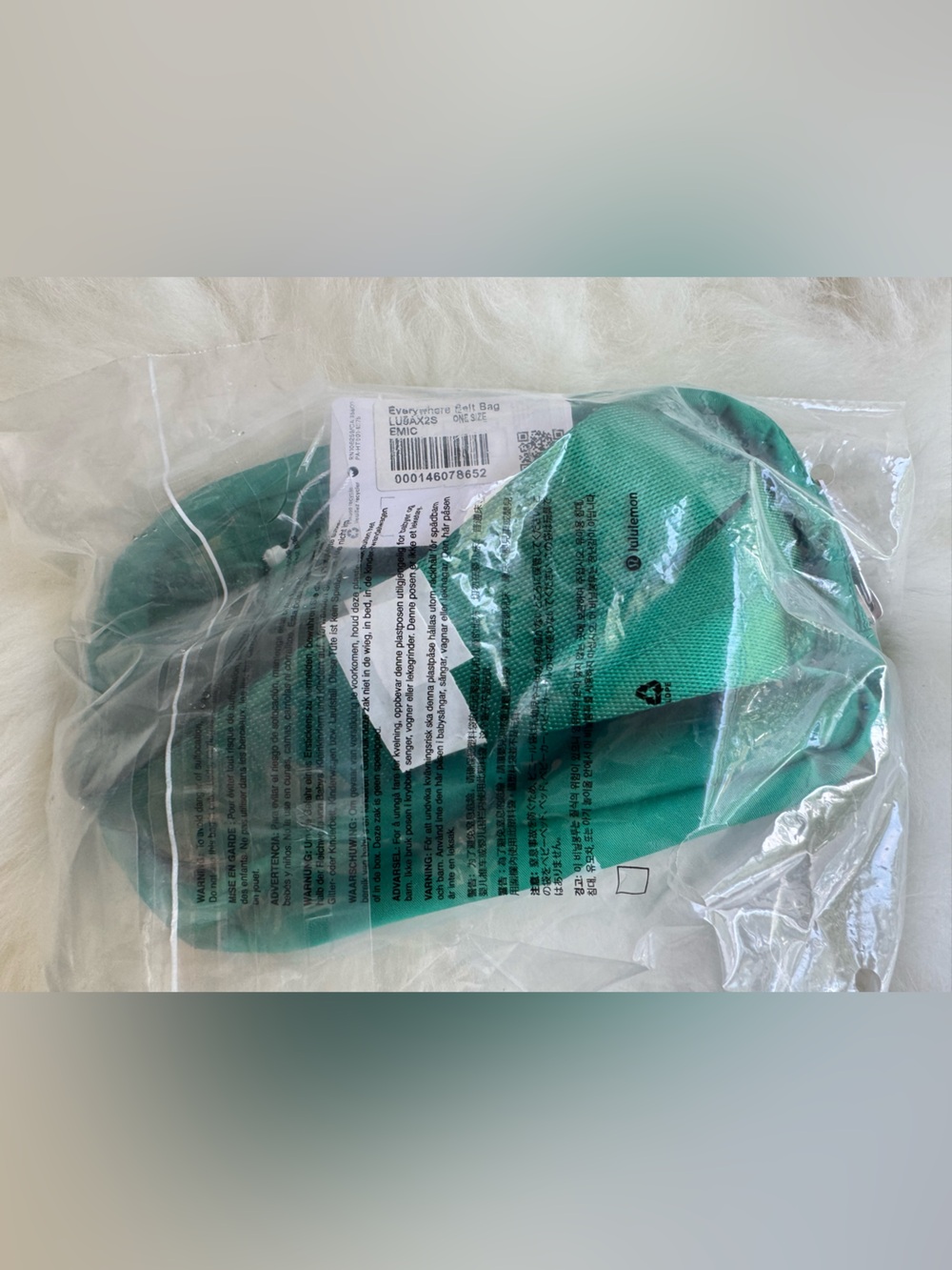NWT Lululemon Everywhere Belt Bag 1L Emerald Green - Picture 9 of 9